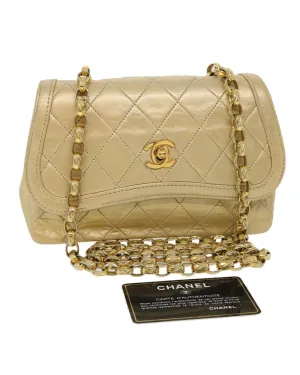 Chanel Matelasse Turn Lock Chain Shoulder Bag